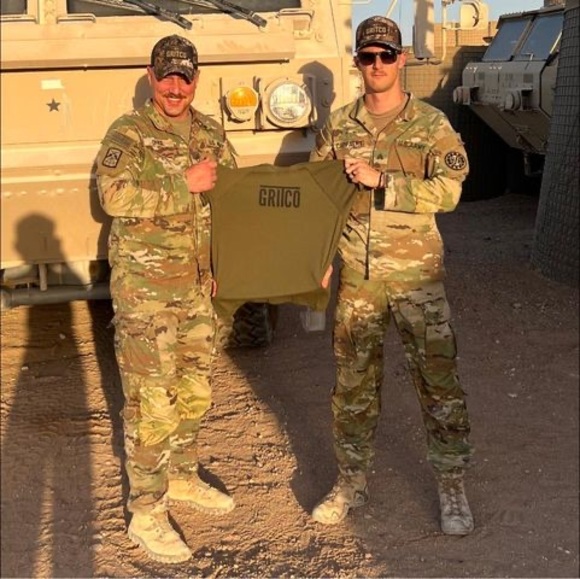 Meet your Posher, Carson - Picture 1 of 1